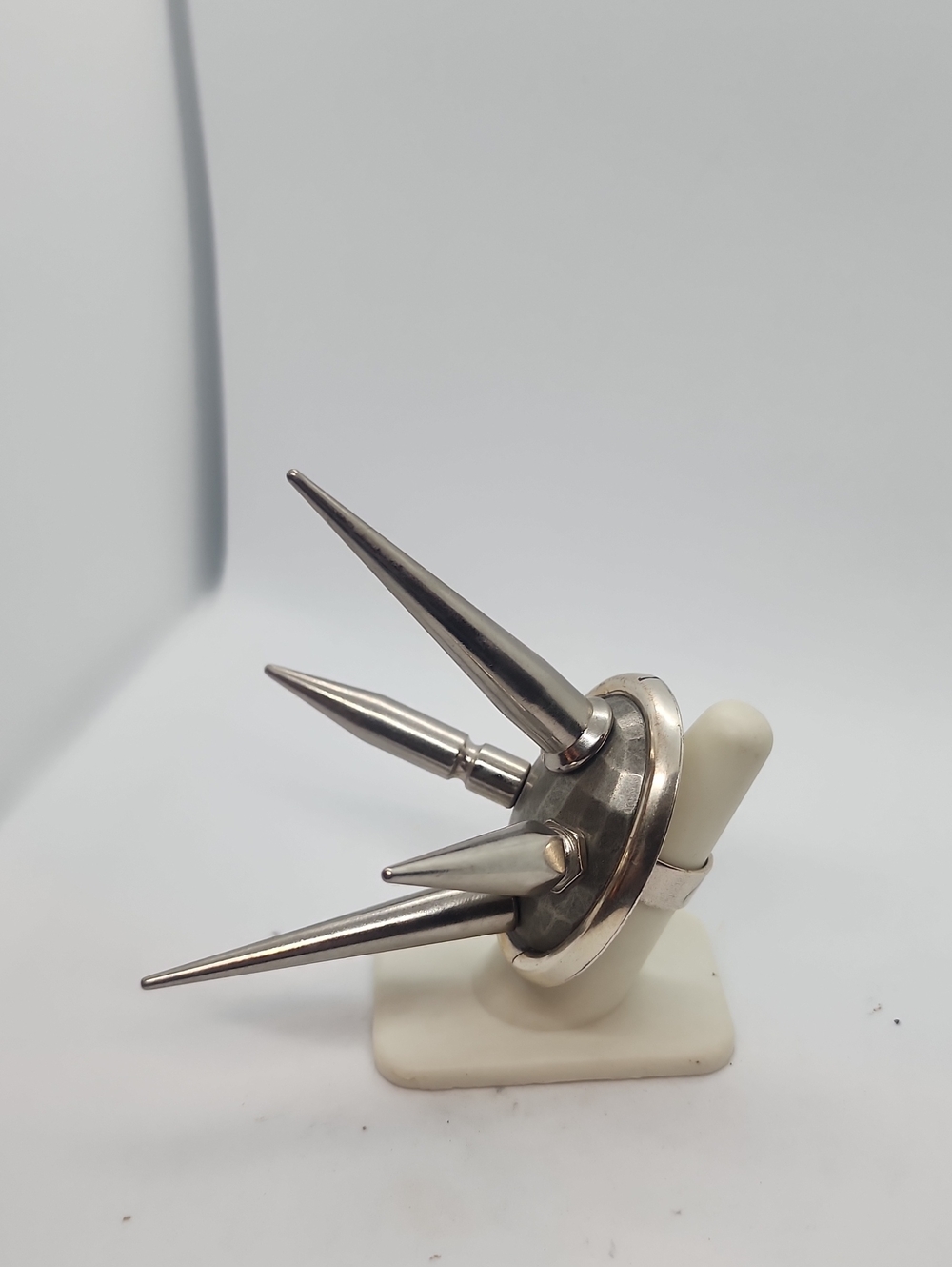 GASOLINE GLAMOUR DISCO SPIKE RING SILVER 🪩🪩🪩 - Picture 6 of 7